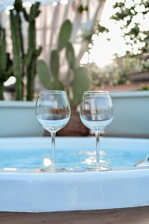 San Michele Luxury Rooms มาเตรา ภายนอก รูปภาพ