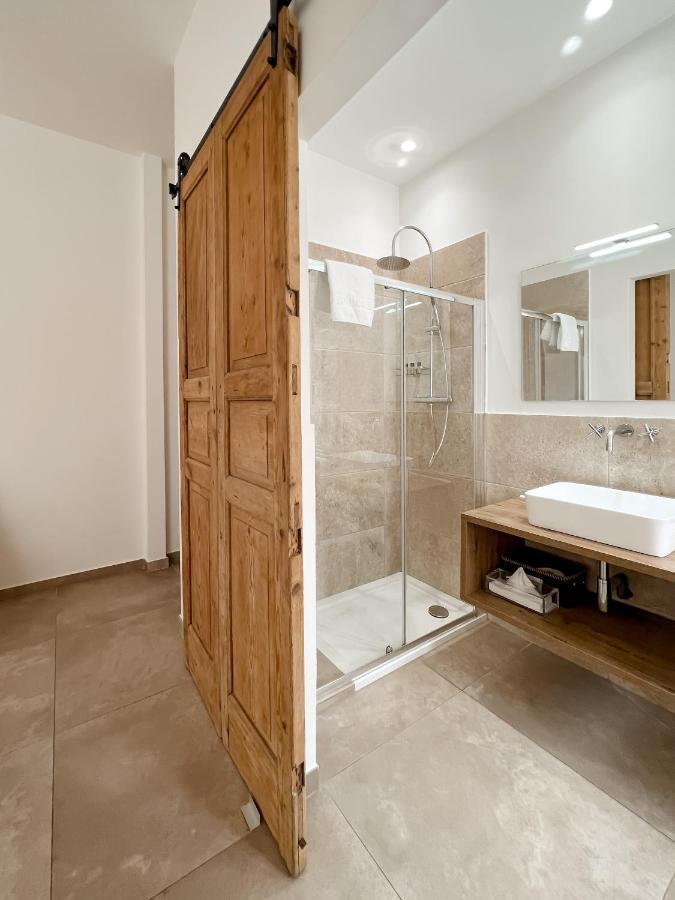 San Michele Luxury Rooms มาเตรา ภายนอก รูปภาพ