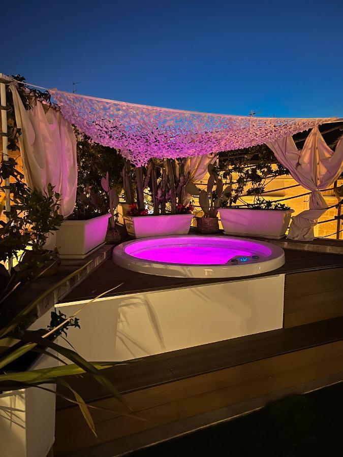 San Michele Luxury Rooms มาเตรา ภายนอก รูปภาพ